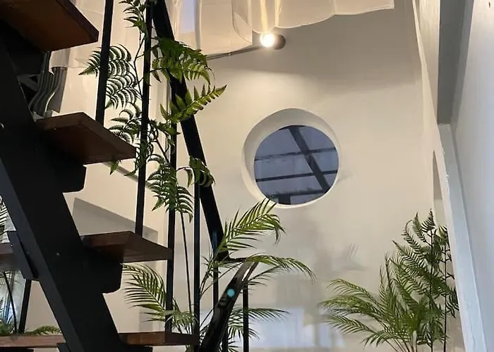 Hébergement de vacances 4br Entire House Next To Skytrain Bts And Subway Mrt Chatuchak