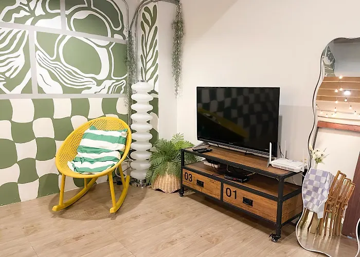 4br Entire House Next To Skytrain Bts And Subway Mrt Chatuchak Hébergement de vacances Bangkok